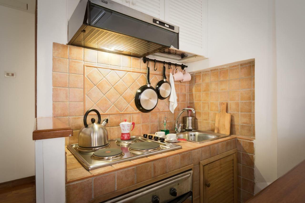 Enchanting Loft In Trastevere Rom Eksteriør billede
